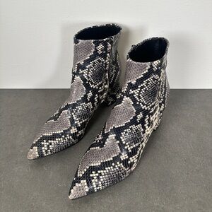 Snakeskin Leather Pointed Toe Ankle Boots 7